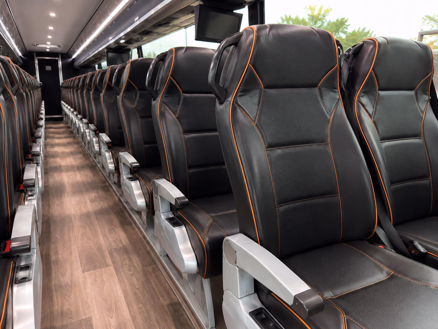 how the type of bus you choose changes the price in rochester minnesota